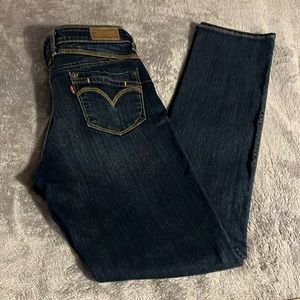 Levi’s Flatters and Flaunts Skinny Leg 5 Pocket Blue Jeans